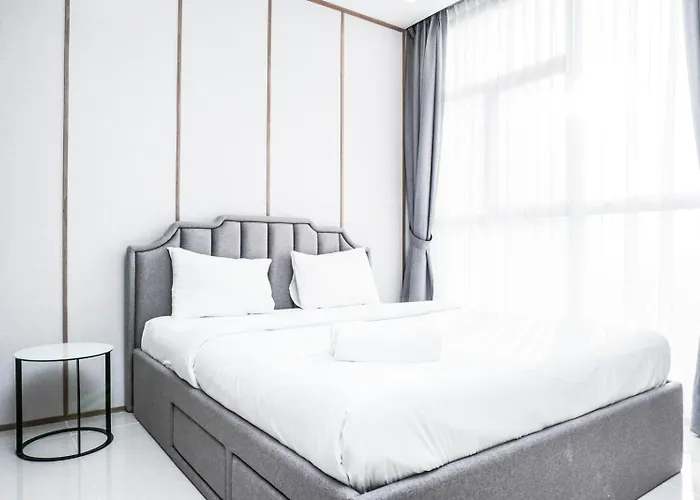 2Br Luxury Modern Ciputra International Apartment By Travelio